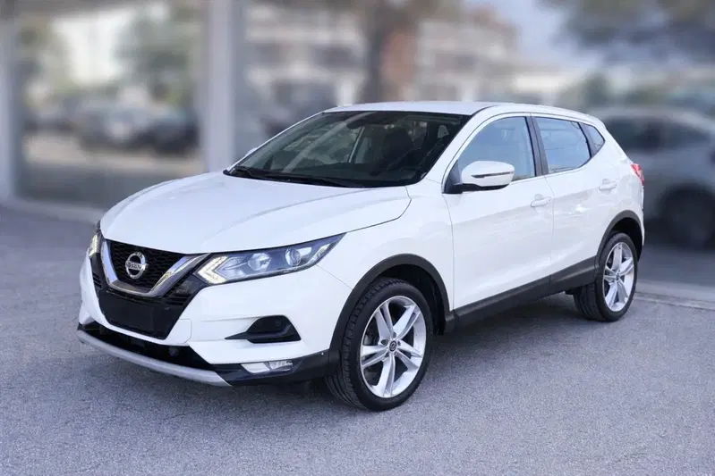 Nissan Qashqai usata a Rimini