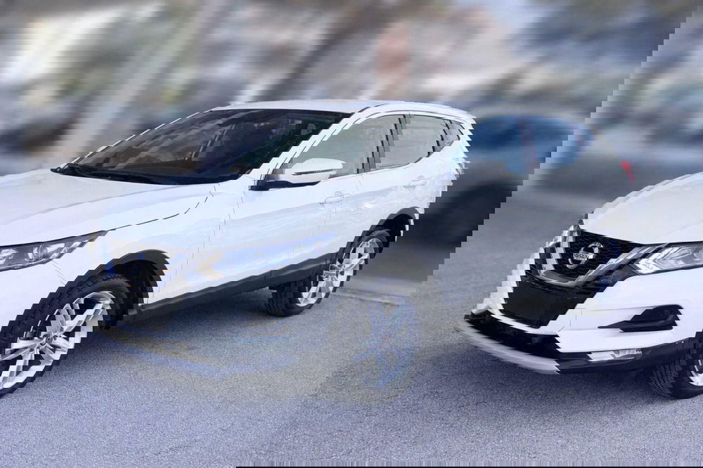 Nissan Qashqai usata a Rimini