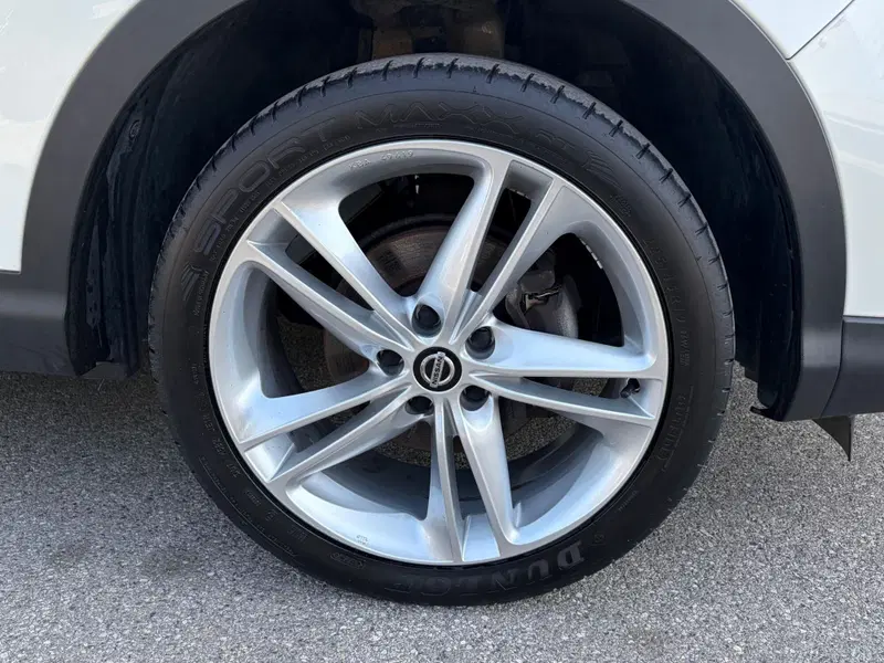 Nissan Qashqai usata a Rimini (6)