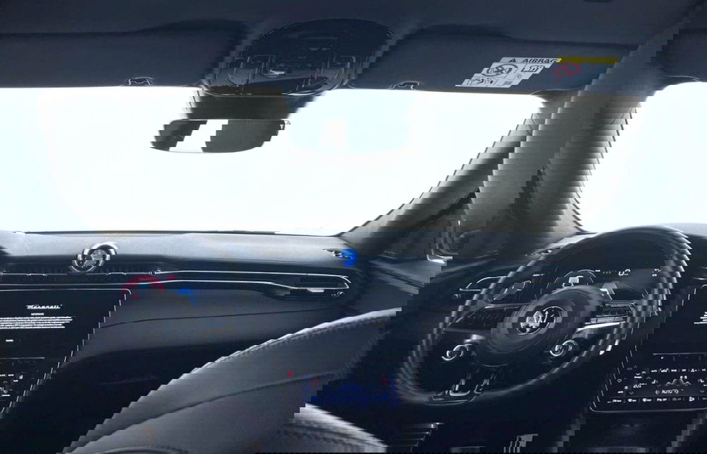 Maserati Grecale usata a Perugia (11)