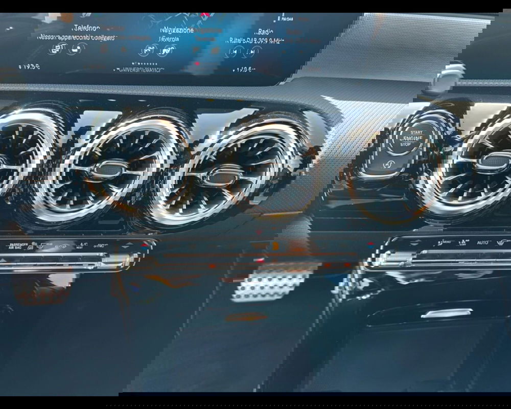 Mercedes-Benz Classe A usata a Caserta (14)