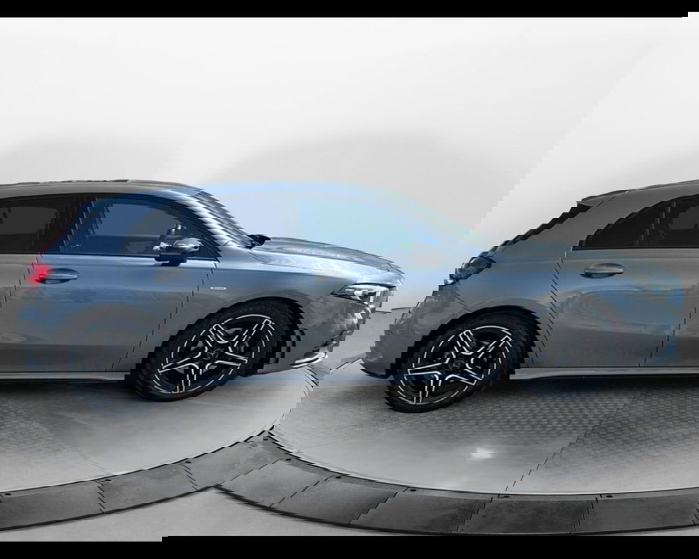 Mercedes-Benz Classe A usata a Caserta (4)