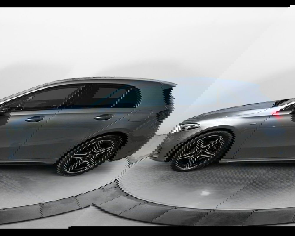 Mercedes-Benz Classe A usata a Caserta (8)