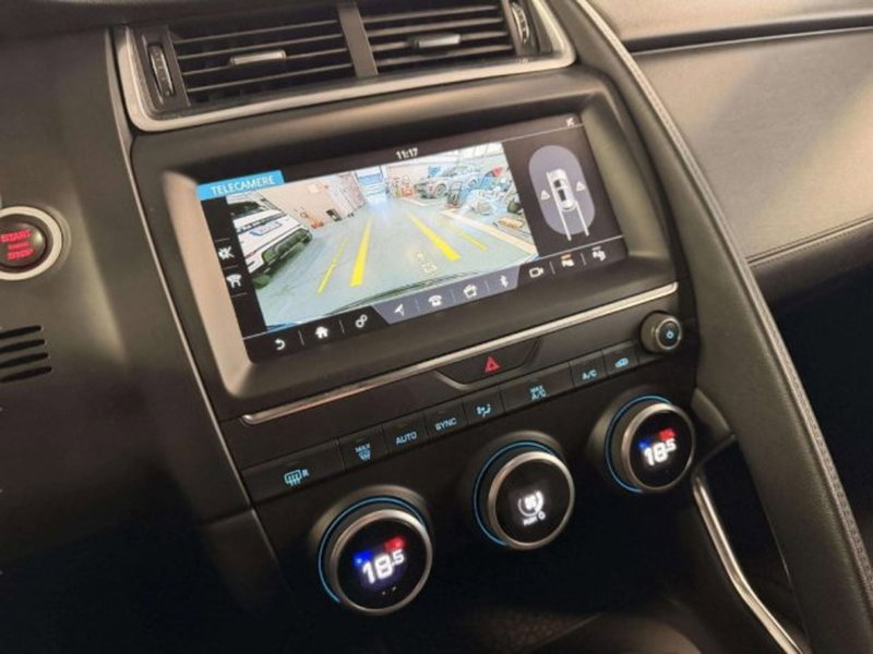Jaguar E-Pace usata a Siena (13)