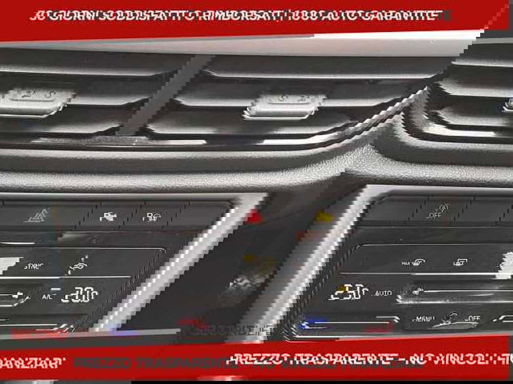 Volkswagen T-Roc usata a Chieti (12)