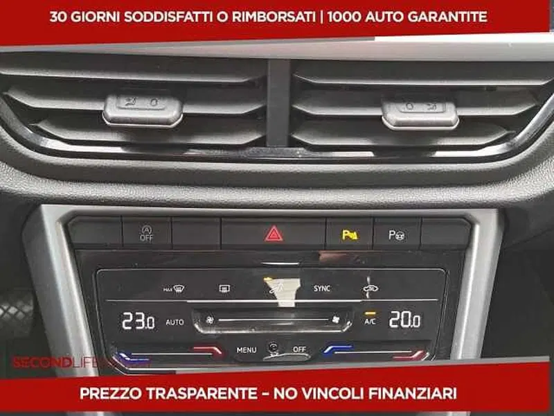 Volkswagen T-Roc usata a Chieti (12)