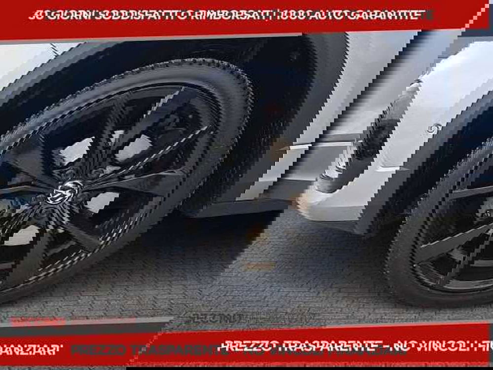 Volkswagen T-Roc usata a Chieti (16)