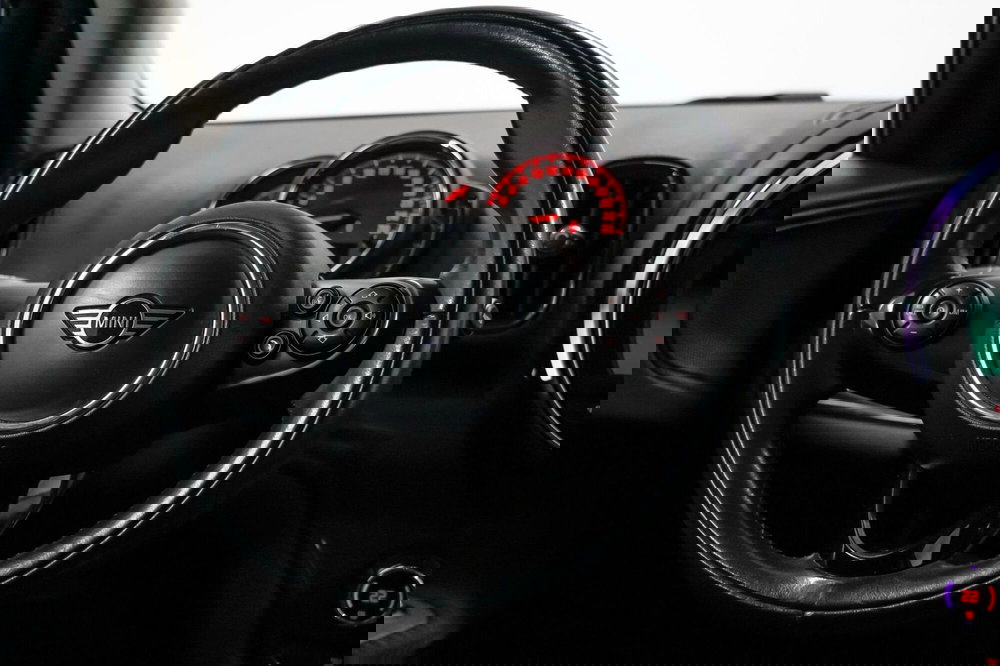 MINI Mini Countryman usata a Varese (12)