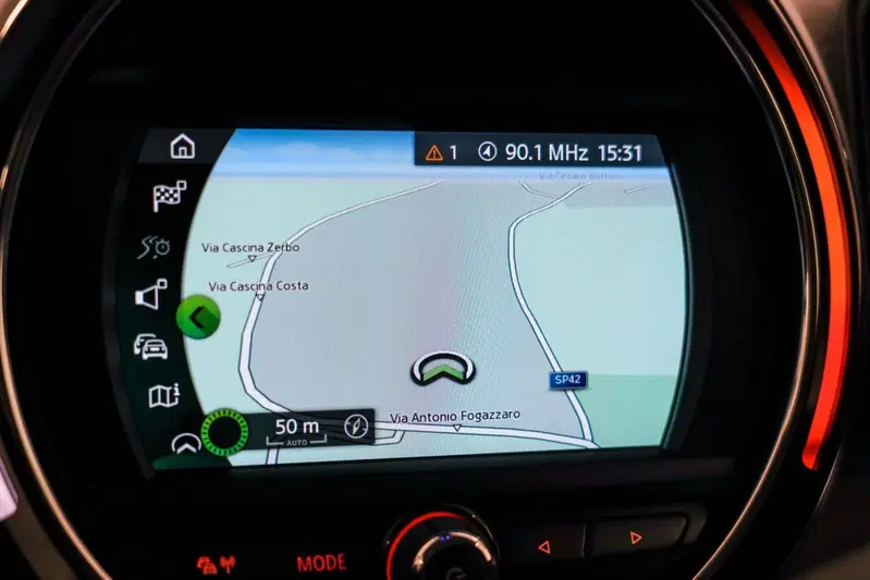 MINI Mini Countryman usata a Varese (15)
