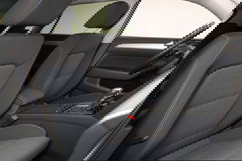 Volkswagen Passat Variant usata a Varese (13)