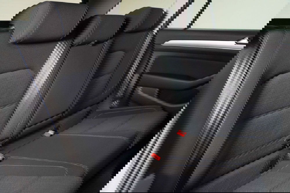 Volkswagen Passat Variant usata a Varese (14)