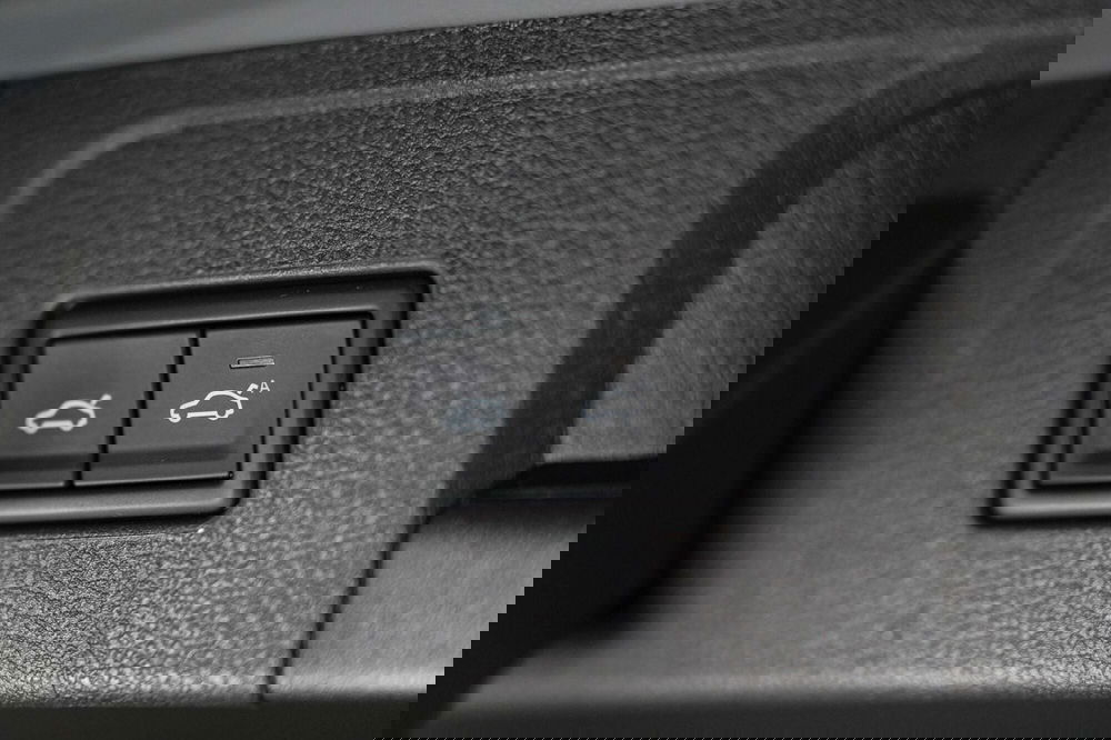 Volkswagen Passat Variant usata a Varese (20)