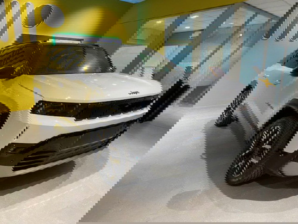 Jeep Compass nuova a Benevento (16)