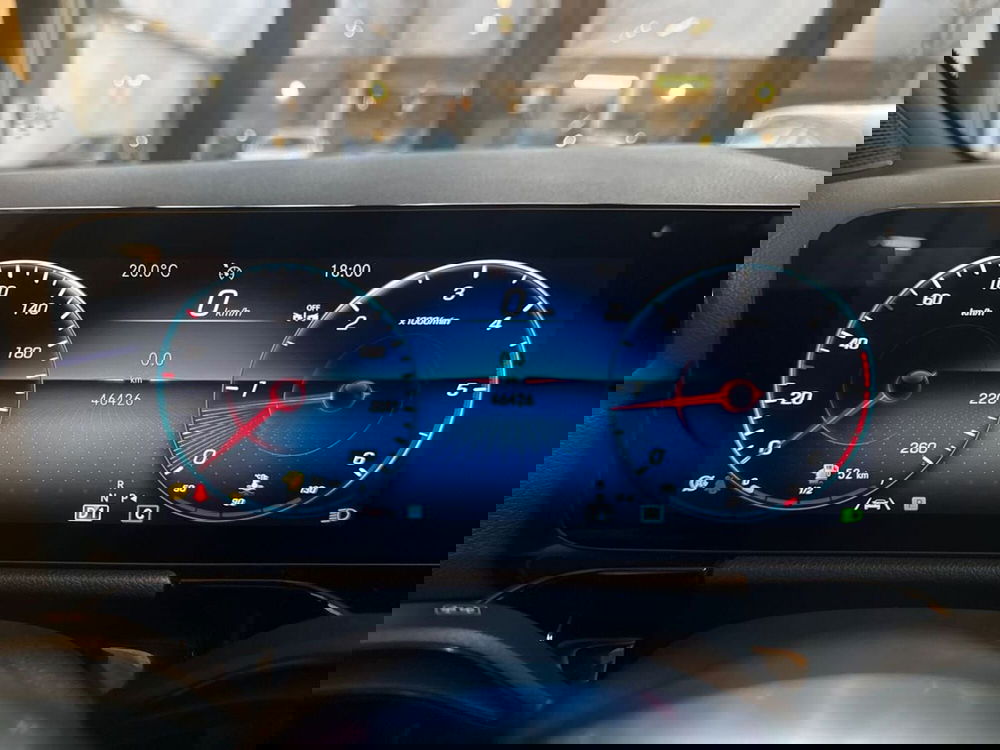 Mercedes-Benz GLA SUV usata a Prato (13)