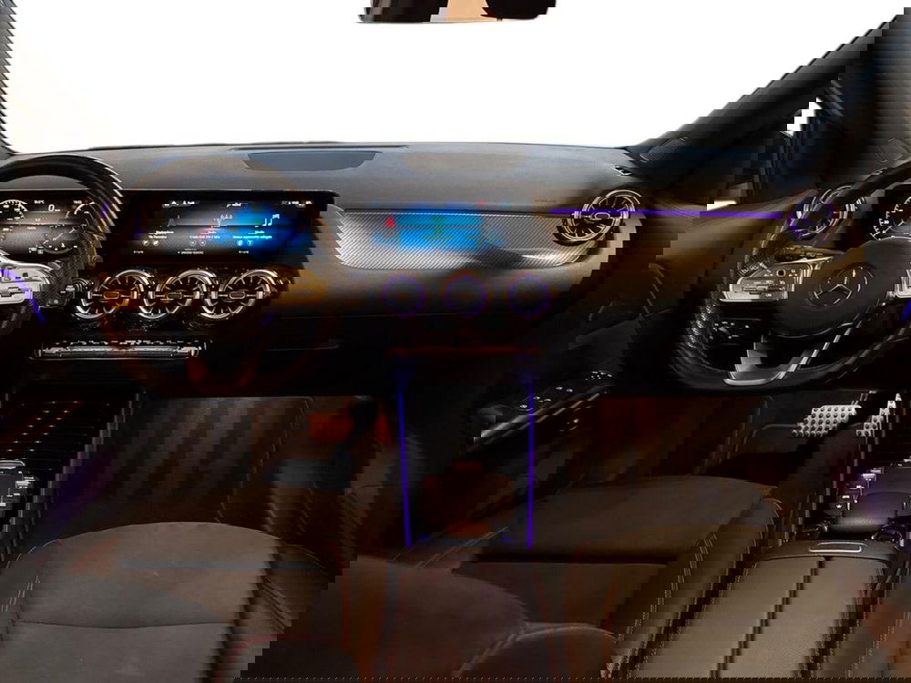 Mercedes-Benz GLA SUV usata a Prato (9)