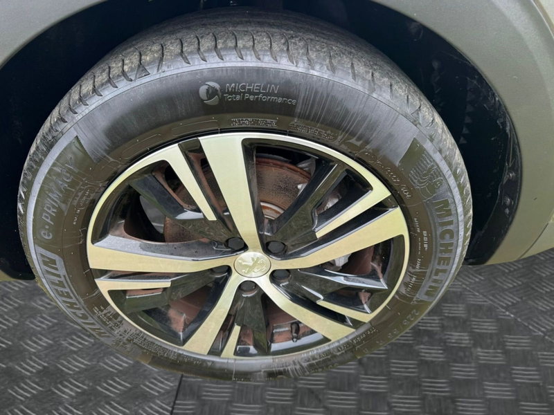 Peugeot 3008 usata a Salerno (8)
