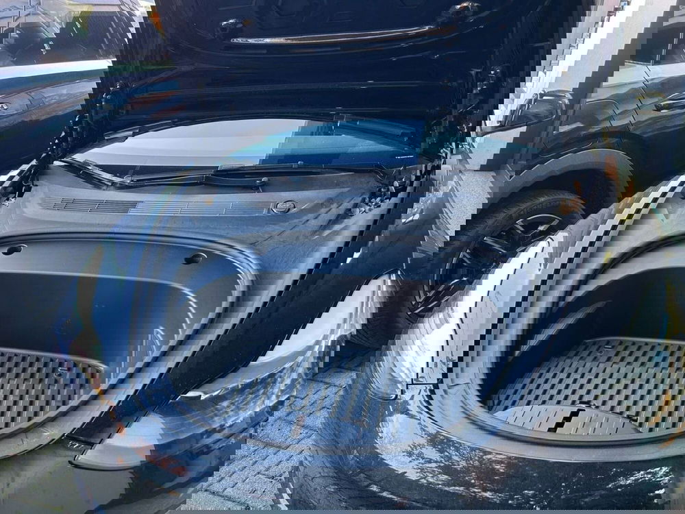 Tesla Model 3 usata a Salerno (10)