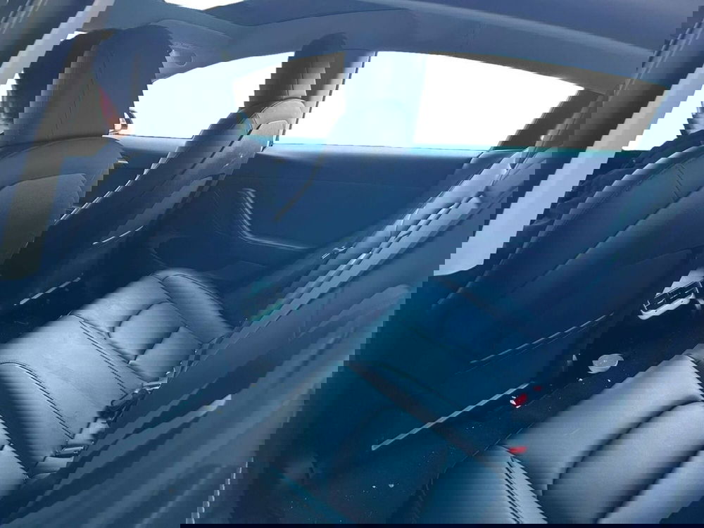 Tesla Model 3 usata a Salerno (7)