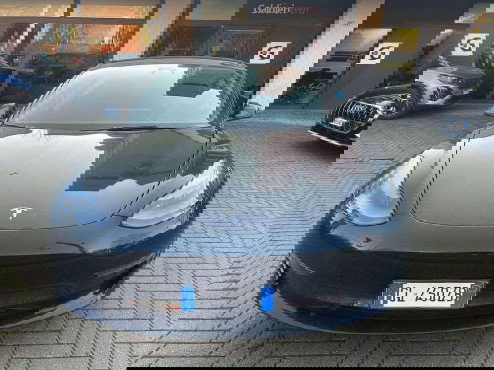 Tesla Model 3 usata a Salerno (9)