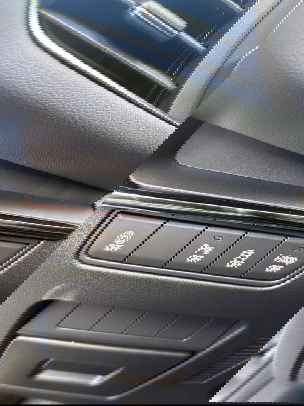 Mazda Mazda3 Hatchback usata a Frosinone (17)