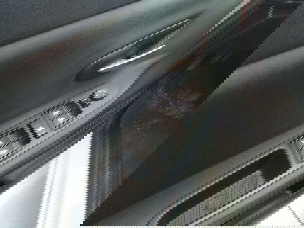 Lancia Ypsilon usata a Rimini (8)