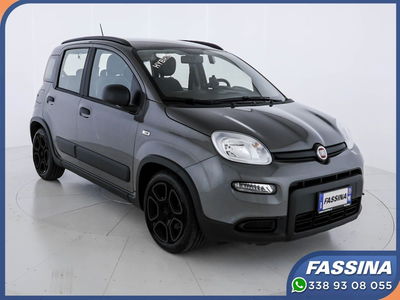 Fiat Panda 1.0 FireFly S&amp;S Hybrid City Cross del 2022 usata a Milano