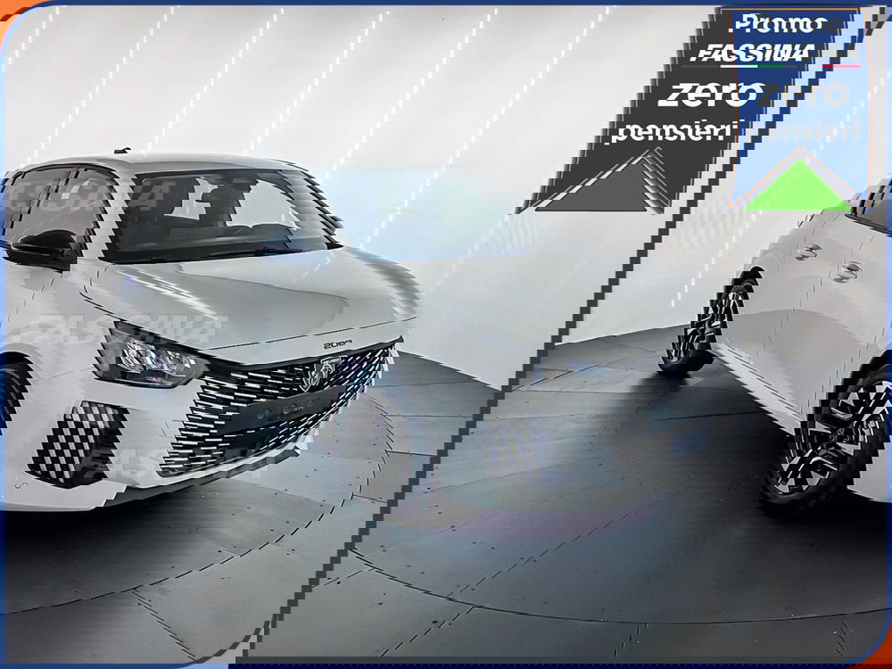 Peugeot 208 nuova a Milano