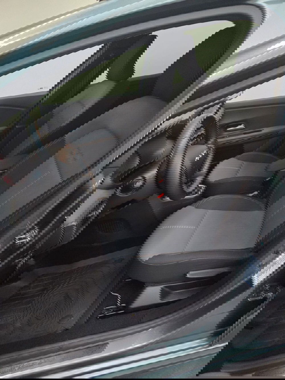 Dacia Jogger usata a Verona (13)