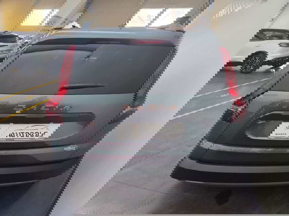 Dacia Jogger usata a Verona (6)