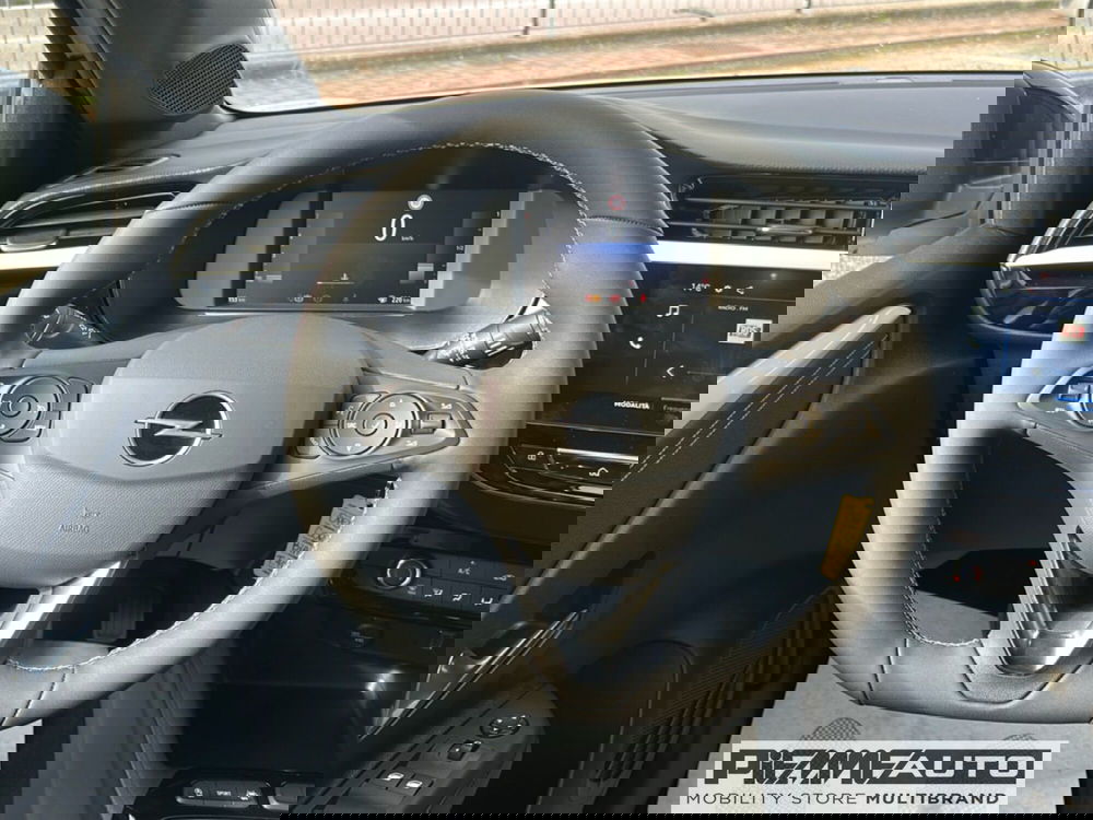 Opel Corsa nuova a Parma (13)