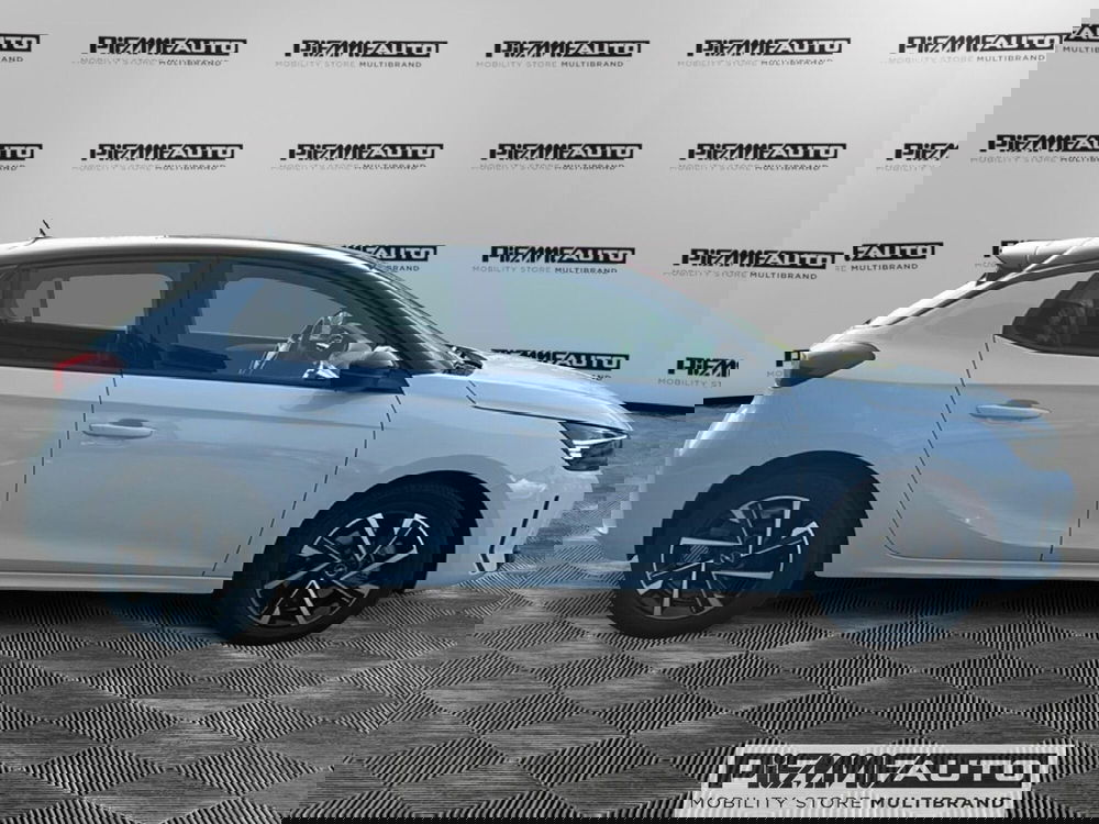 Opel Corsa nuova a Parma (8)