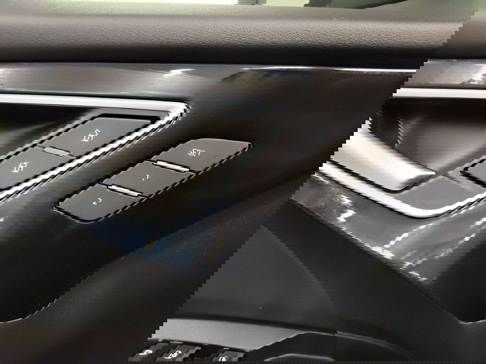 Audi Q4 Sportback usata a Modena (12)