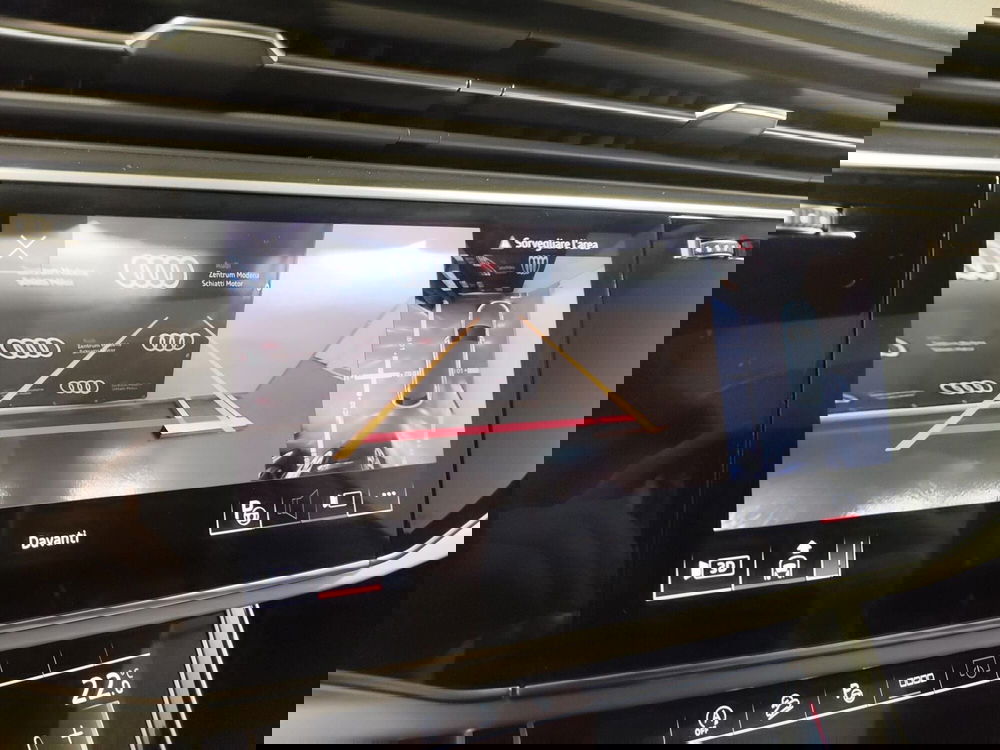 Audi Q8 usata a Modena (10)