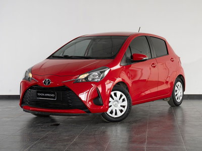 Toyota Yaris 1.0 72 CV 3 porte Cool del 2019 usata a Barletta