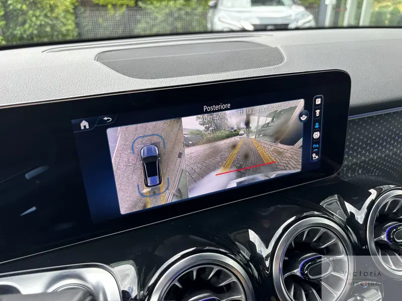 Mercedes-Benz GLB usata a Brescia (13)