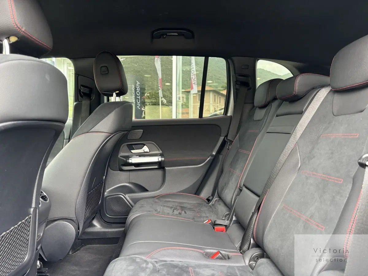 Mercedes-Benz GLB usata a Brescia (16)
