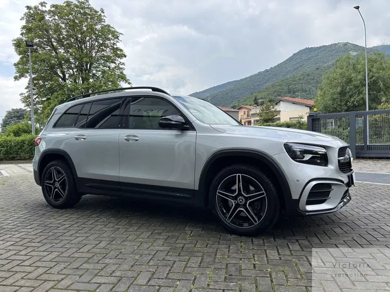 Mercedes-Benz GLB usata a Brescia (4)