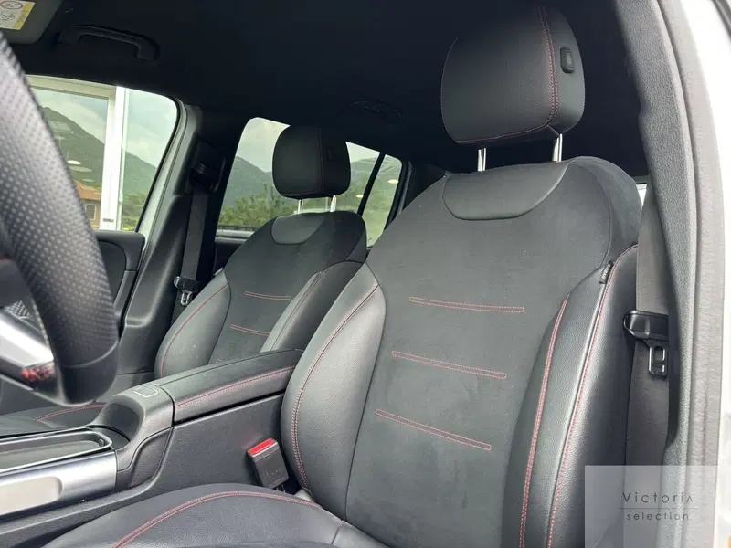 Mercedes-Benz GLB usata a Brescia (9)