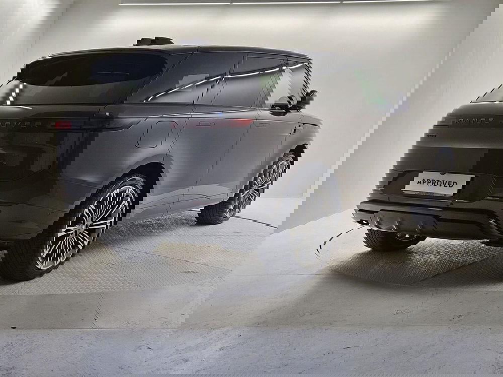 Land Rover Range Rover Sport nuova a Bergamo (2)