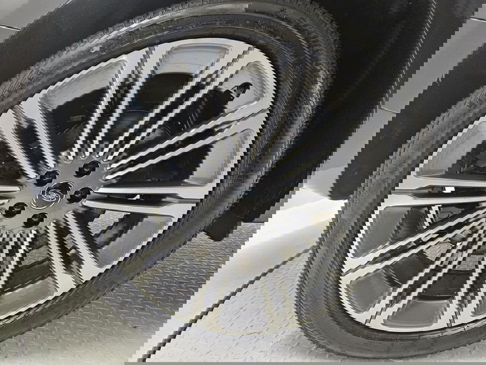 Land Rover Range Rover Sport nuova a Bergamo (9)