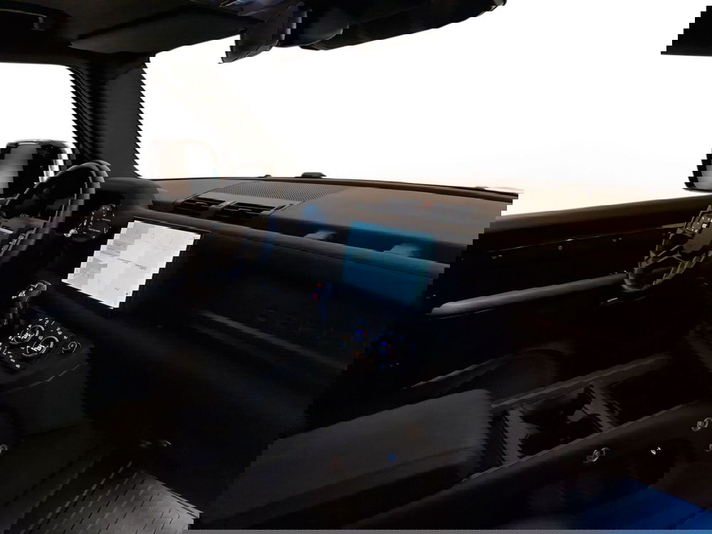 Land Rover Defender usata a Modena (9)