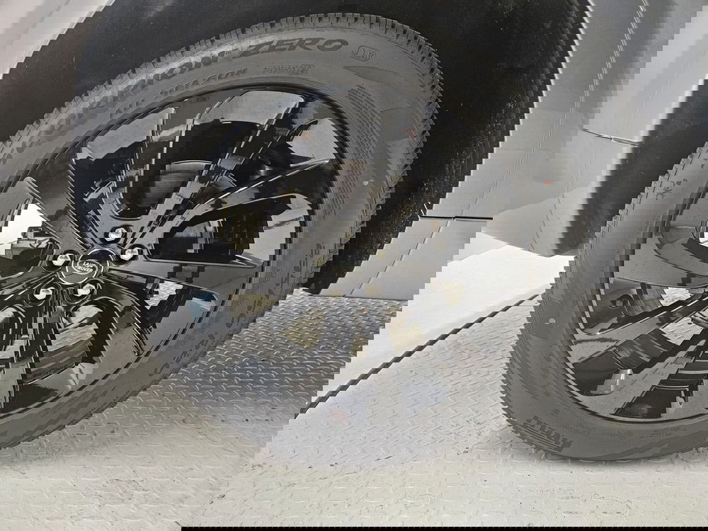 Land Rover Discovery Sport usata a Bergamo (9)