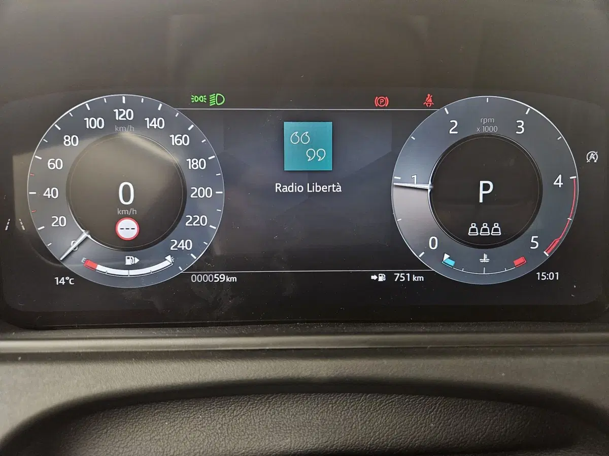Land Rover Range Rover Velar nuova a Bergamo (10)