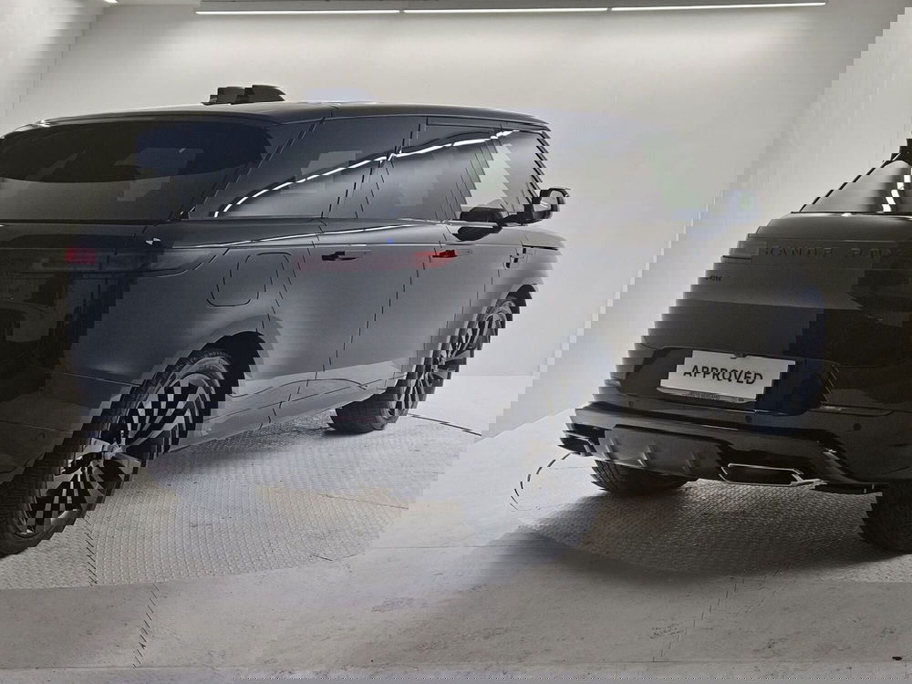 Land Rover Range Rover Sport nuova a Bergamo (2)