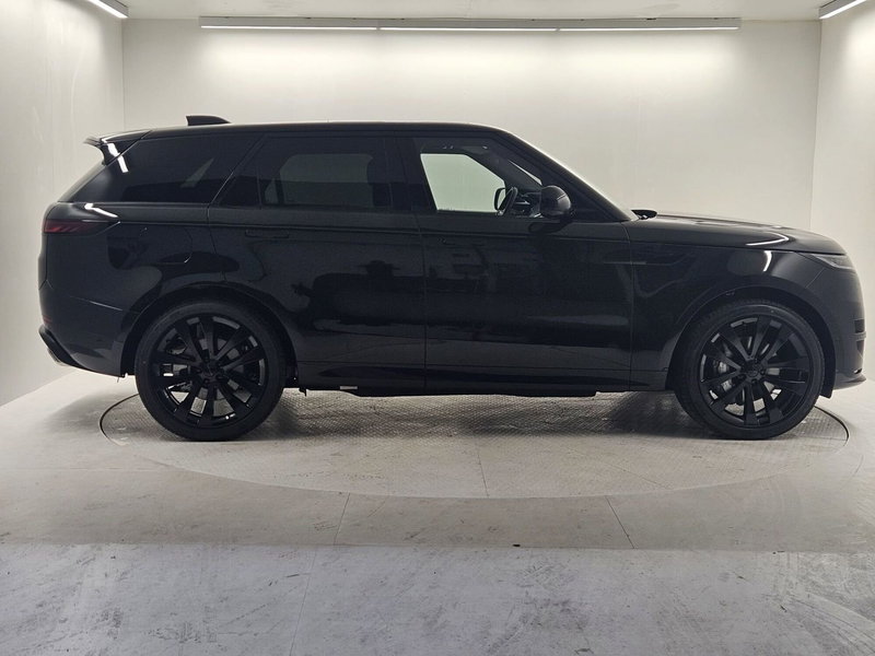 Land Rover Range Rover Sport nuova a Bergamo (5)
