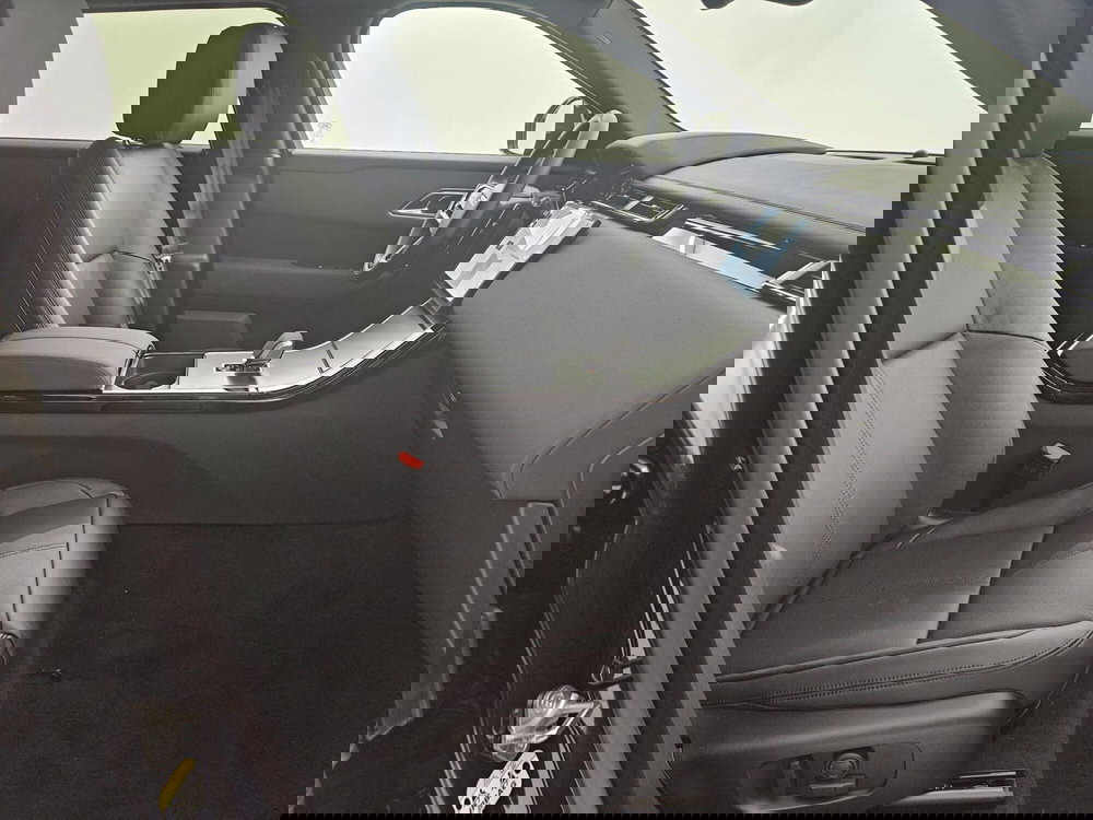 Land Rover Range Rover Velar nuova a Bergamo (3)