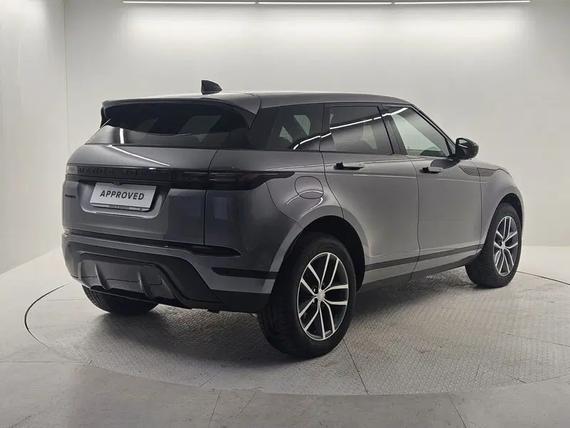 Land Rover Range Rover Evoque nuova a Bergamo (2)