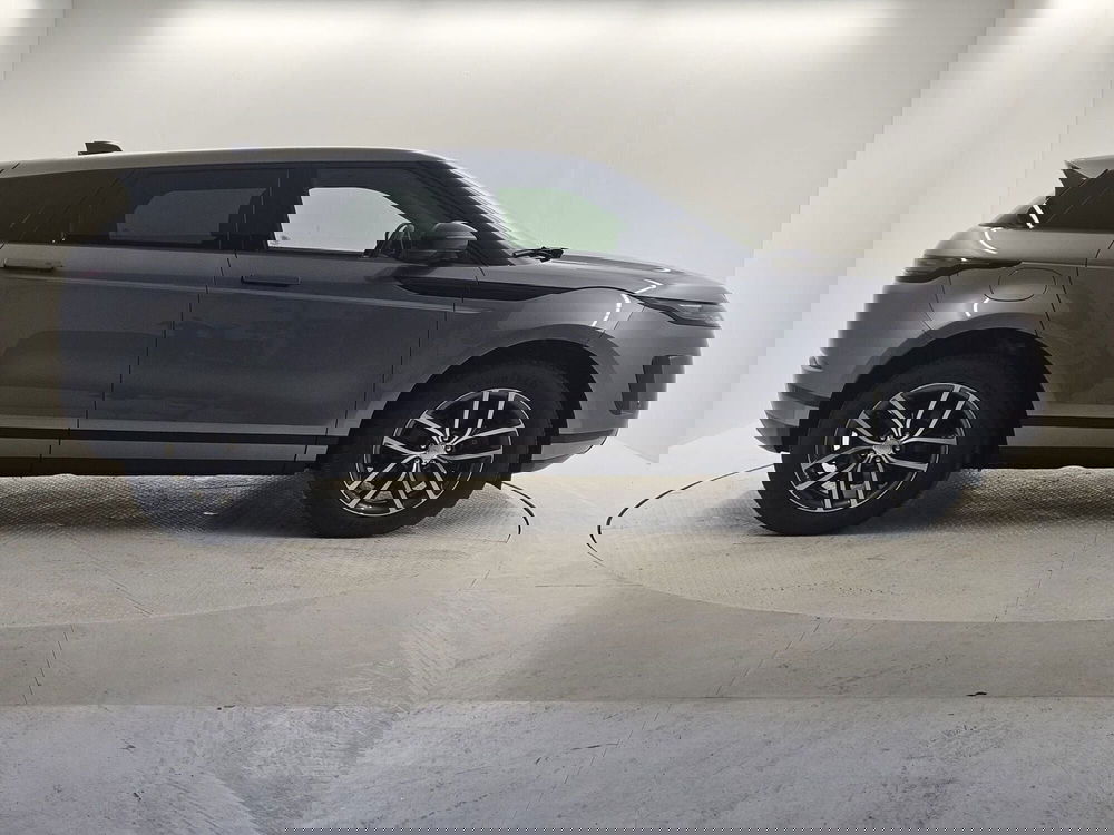 Land Rover Range Rover Evoque nuova a Bergamo (6)