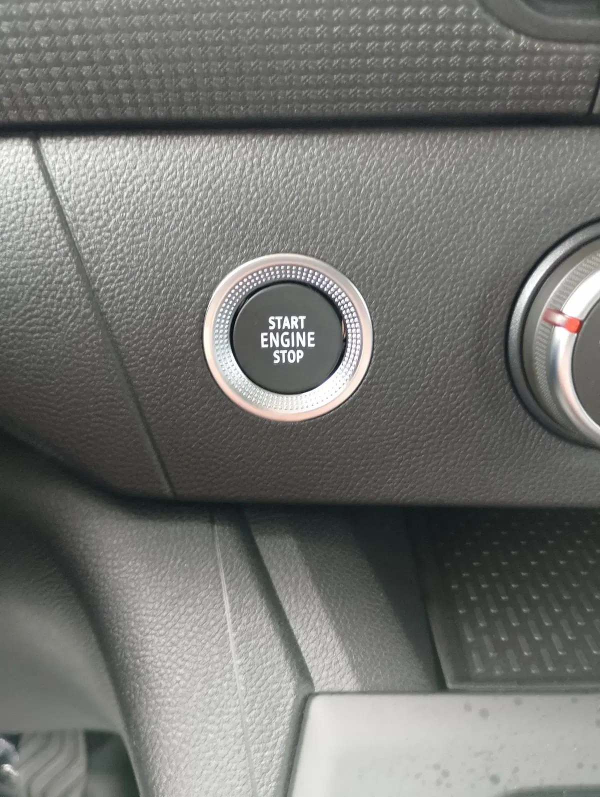 Nissan Townstar nuova a Modena (19)