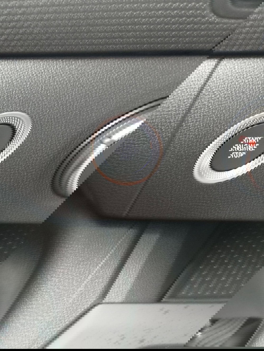 Nissan Townstar nuova a Modena (19)